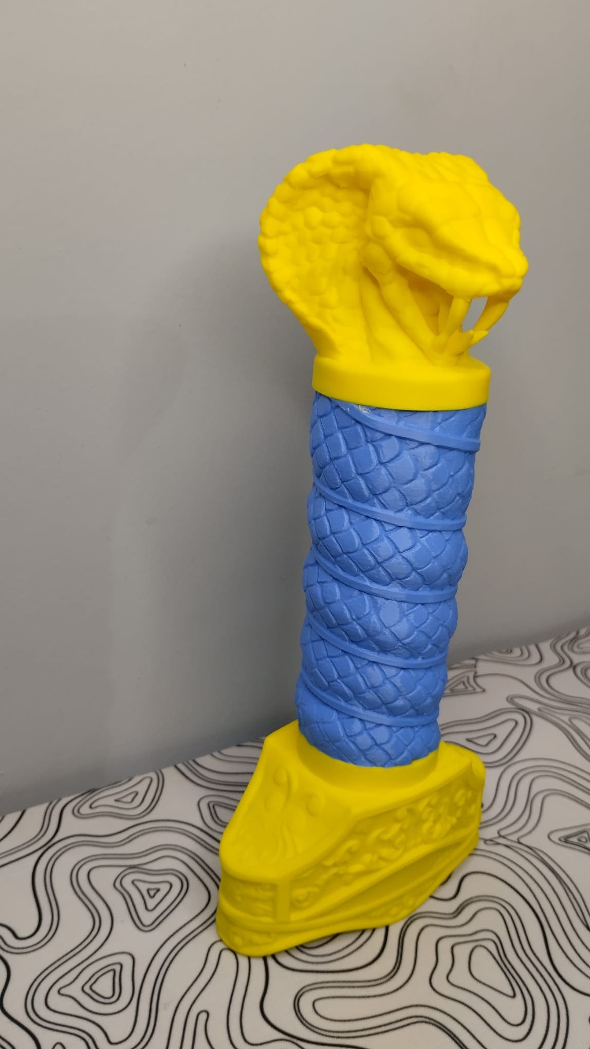 Uzayan Spiral Kılıç